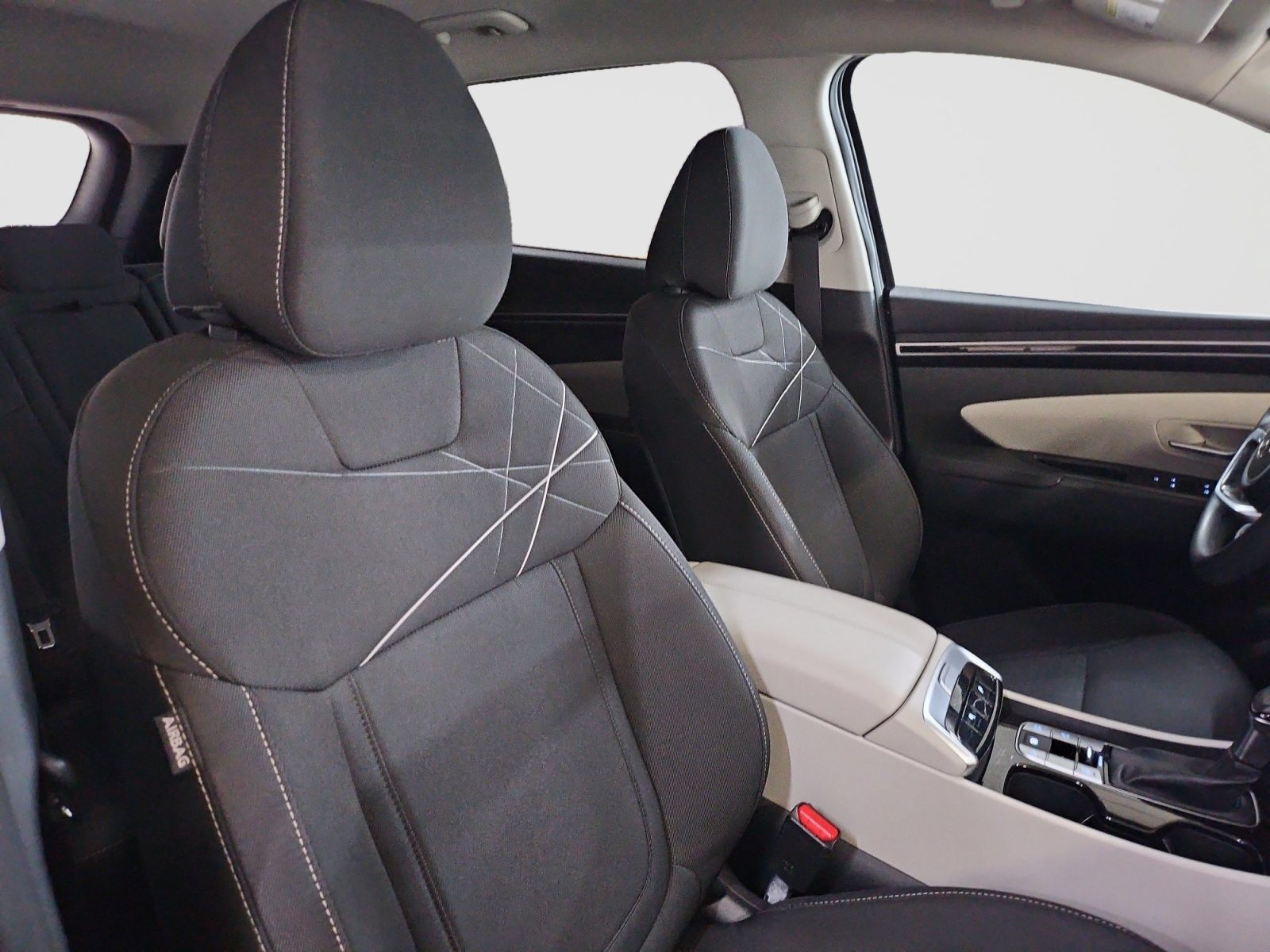 Used 2022 Hyundai Tucson SEL w/ Cargo Package FWD image 18