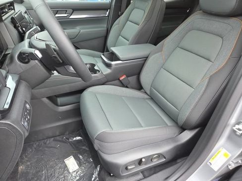 New 2026 GMC Terrain AT4 w/ Convenience Package III AWD/4WD image 37