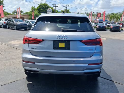 Used 2020 Audi Q3 2.0T Premium w/ Convenience Package AWD/4WD image 6
