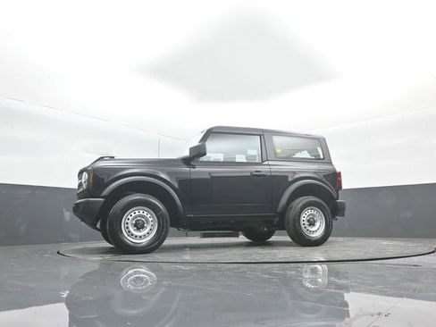 New 2026 Ford Bronco Base image 32