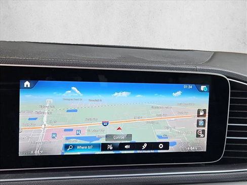 Used 2022 Mercedes-Benz GLS 450 4MATIC image 11