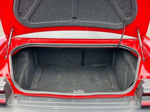 Used 2022 Dodge Challenger R/T Scat Pack RWD image 26