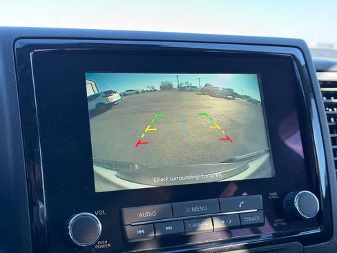 Used 2022 Nissan Frontier SV image 23