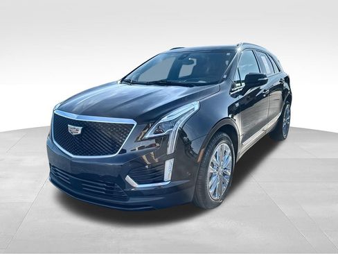 Used 2023 Cadillac XT5 Sportv w/ Technology Package AWD/4WD image 4