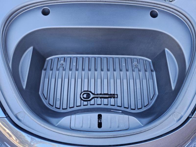 Used 2023 Tesla Model 3 Standard Range RWD image 26