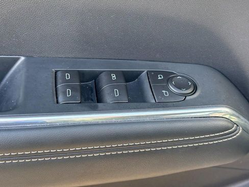 Certified 2025 GMC Acadia Elevation image 17