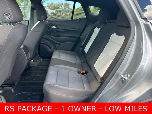 Used 2024 Chevrolet Trax RS w/ Driver Confidence Package image 15