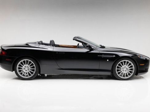 Used 2007 Aston Martin DB9 Volante image 11