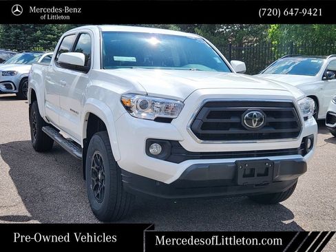 Used 2022 Toyota Tacoma SR5 w/ Technology Package AWD/4WD image 3