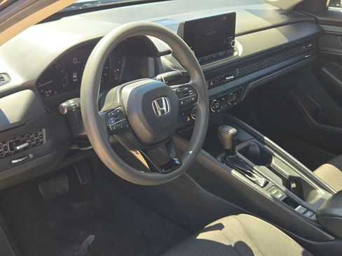 Used 2024 Honda Accord EX image 11