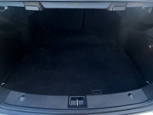 Used 2013 Mercedes-Benz C 250 Sedan image 49