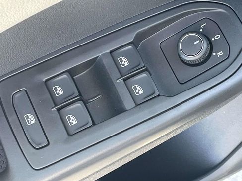 New 2026 Volkswagen Taos S FWD image 15