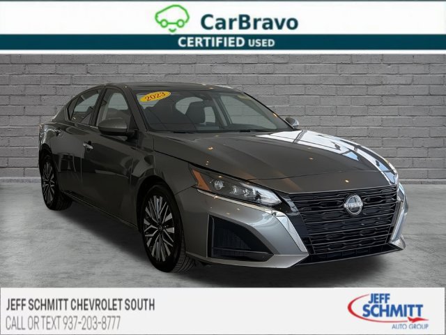 Used 2023 Nissan Altima 2.5 SV FWD image 1