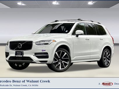 Used 2019 Volvo XC90 T8 Momentum w/ Advanced Package