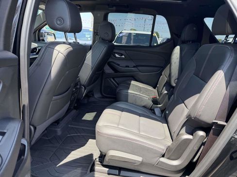 Certified 2023 Chevrolet Traverse RS w/ LPO, Floor Liner Package AWD/4WD image 13