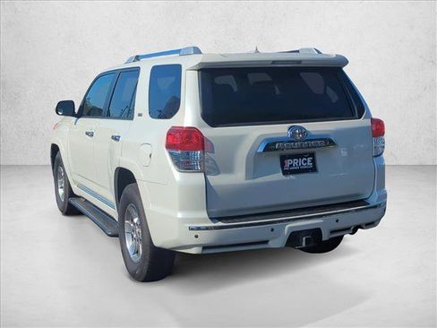 Used 2011 Toyota 4Runner SR5 image 7