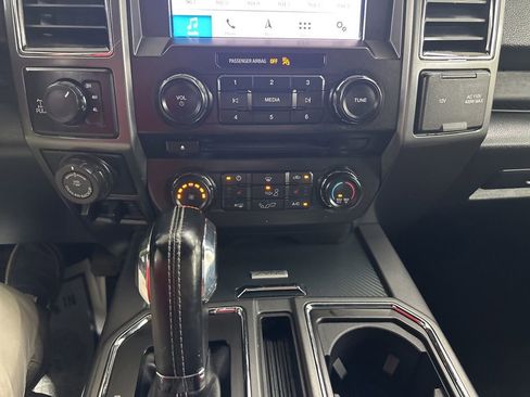 Used 2018 Ford F150 XLT w/ Equipment Group 302A Luxury image 42