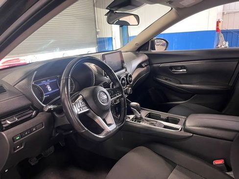 Used 2022 Nissan Sentra SV image 22