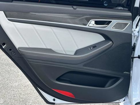 Used 2018 Genesis G80 3.3T Sport RWD image 17