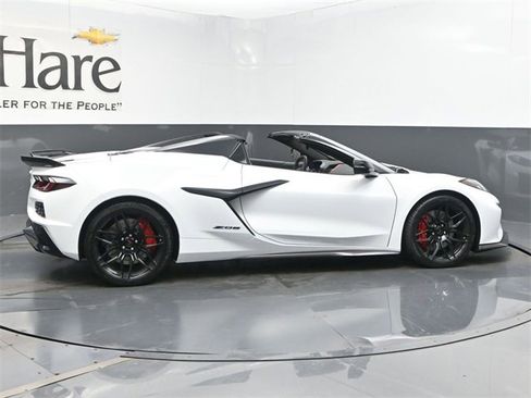 New 2026 Chevrolet Corvette Z06 w/ Stealth Interior Trim Package image 18