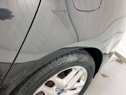 Used 2013 Ford Fusion SE FWD image 33