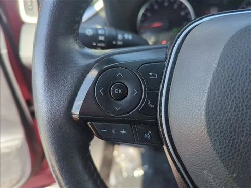Used 2020 Toyota RAV4 XLE Premium AWD/4WD image 12