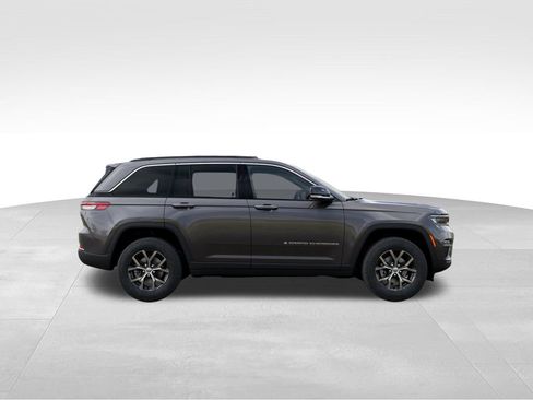 New 2025 Jeep Grand Cherokee Limited image 11