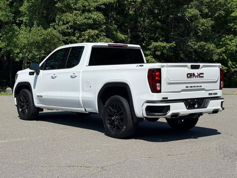 Used 2022 GMC Sierra 1500 Elevation AWD/4WD image 2