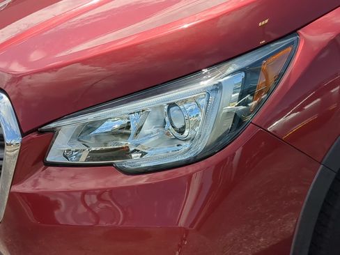 Used 2019 Subaru Ascent Premium AWD/4WD image 7