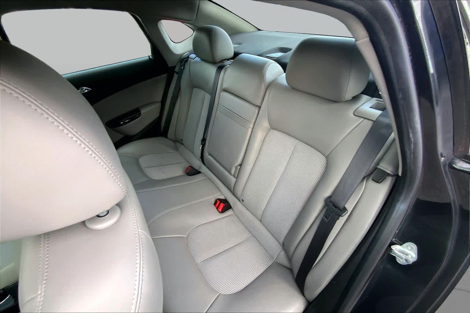 Used 2014 Buick Verano Convenience FWD image 20