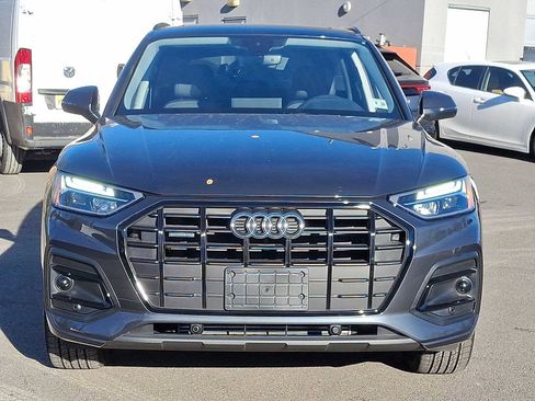 Certified 2025 Audi Q5 2.0T Premium w/ Convenience Plus Package image 29
