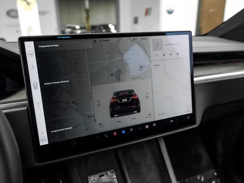 Used 2023 Tesla Model X AWD/4WD image 24