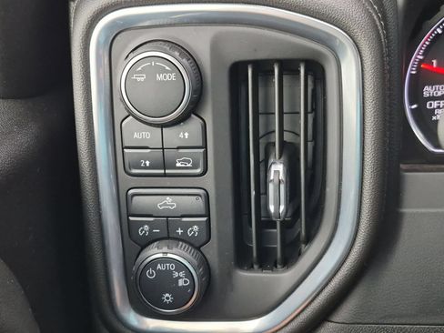 Used 2021 Chevrolet Silverado 1500 LT AWD/4WD image 26
