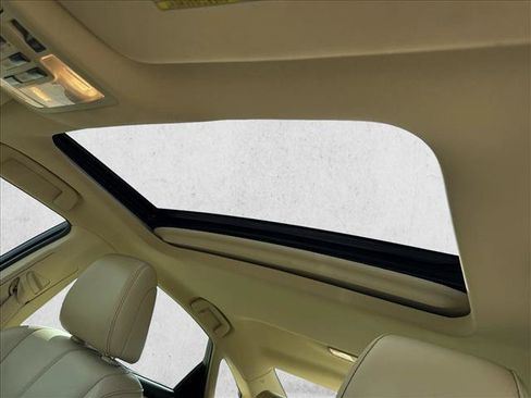 Used 2017 Toyota Avalon Limited FWD image 16