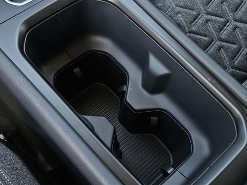 New 2026 Nissan Kicks SV image 20