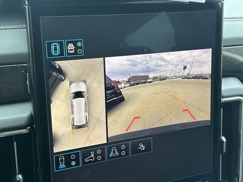 New 2026 GMC Yukon Elevation image 15