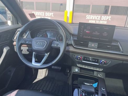 Used 2022 Audi Q5 2.0T Premium image 13