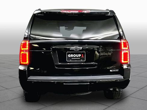Used 2018 Chevrolet Tahoe Premier AWD/4WD image 5