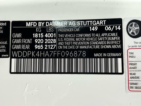 Used 2015 Mercedes-Benz SLK 250 w/ Premium Package image 38