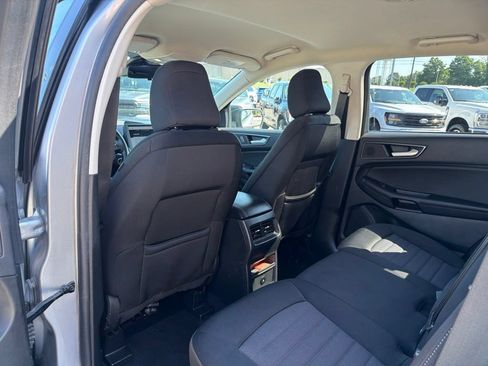 Used 2023 Ford Edge SE w/ Cargo Accessory Package AWD/4WD image 15