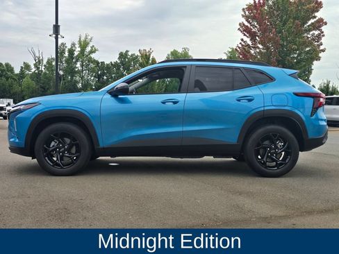 Certified 2026 Chevrolet Trax LT w/ Driver Confidence Package FWD image 4
