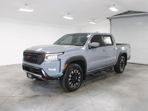 Used 2024 Nissan Frontier PRO-4X w/ Pro Convenience Package image 4