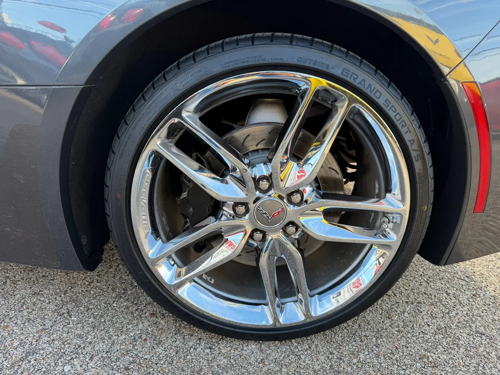 Used 2014 Chevrolet Corvette Stingray Convertible w/ 3LT Preferred Equipment Group RWD image 15