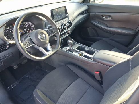 Used 2021 Nissan Sentra SV FWD image 13