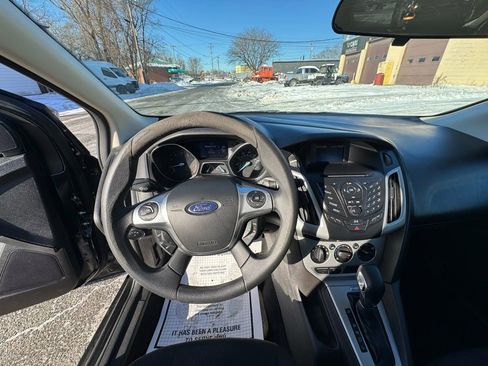 Used 2013 Ford Focus SE image 12