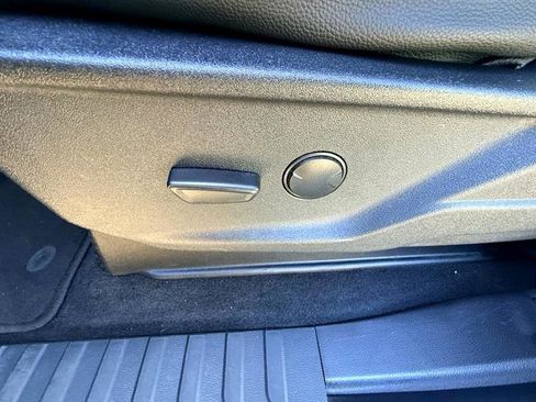 Used 2024 Ford F150 XLT w/ Mobile Office Package image 18