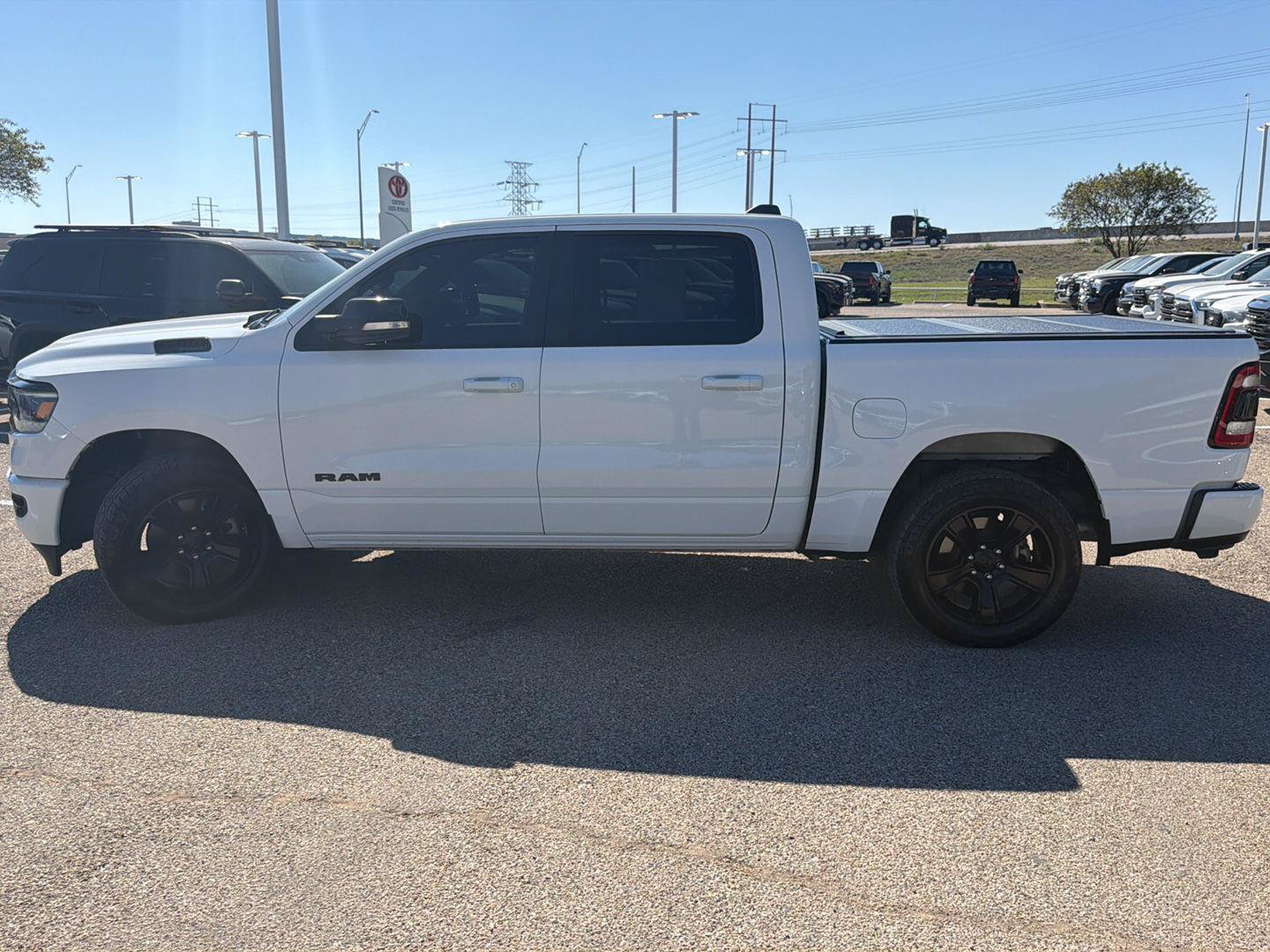 Used 2021 RAM 1500 Big Horn RWD image 6