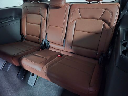New 2026 Lincoln Navigator Reserve AWD/4WD image 15