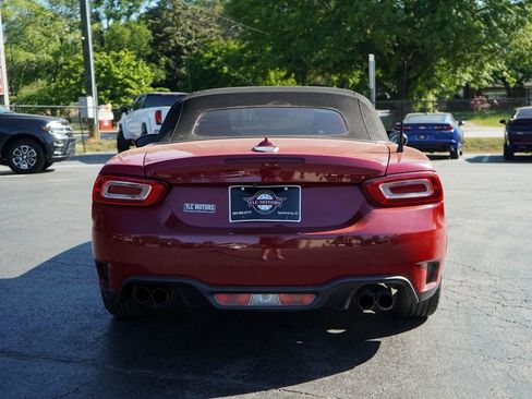 Used 2019 FIAT 124 Spider Abarth w/ Navigation & Sound Group RWD image 12