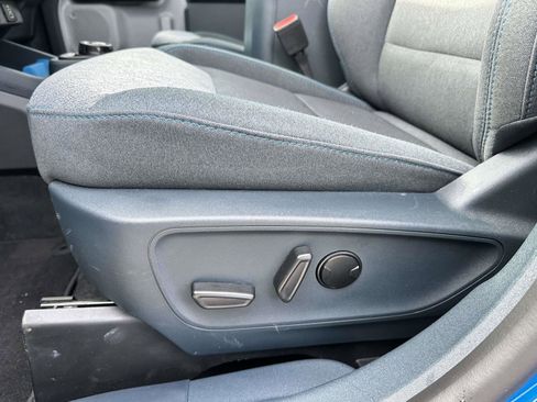 Used 2025 Ford Maverick XLT w/ XLT Luxury Package image 11